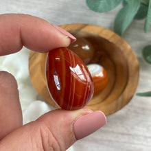 Load image into Gallery viewer, Mini Crystal Egg