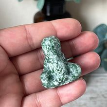 Load image into Gallery viewer, Tree Agate Sloth