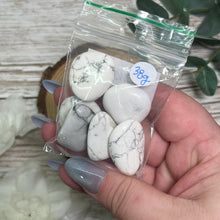 Load image into Gallery viewer, Howlite (Tumbled, ∼50g)