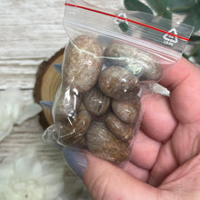 Load image into Gallery viewer, Thousand Layer Garden Quartz (Tumbled, ∼50g)