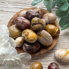 Load image into Gallery viewer, Mookaite Cuddle