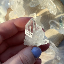 Load image into Gallery viewer, Mini Cluster: Zeca De Sousa Clear Quartz