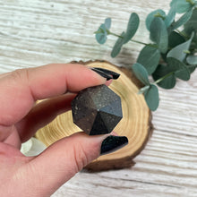 Load image into Gallery viewer, Pre-Loved: Hematite DT