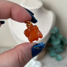 Load image into Gallery viewer, Carnelian Turtle Pendant