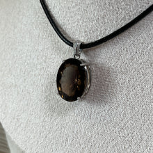 Load image into Gallery viewer, Smokey Quartz Pendant (S925)