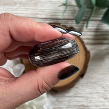 Load image into Gallery viewer, Small Lepidolite Mica