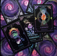 Load image into Gallery viewer, Crystal Portal Oracle© Card Deck - Moonstruck Crystals
