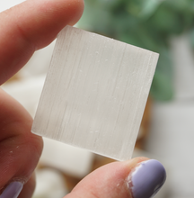 Load image into Gallery viewer, Small Satin Spar Charging Square