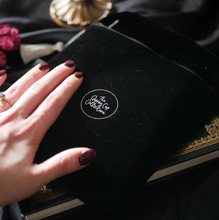 Load image into Gallery viewer, Literati Kindle & E-Reader Sleeve - Black - The Quirky Cup Collective