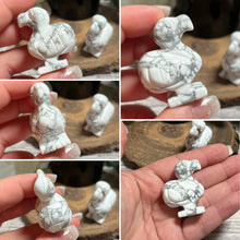 Load image into Gallery viewer, Howlite Dodo Bird