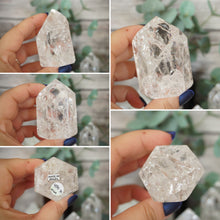 Load image into Gallery viewer, Crackle Quartz Towers