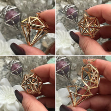 Load image into Gallery viewer, Locket Pendant Metal: Diamond