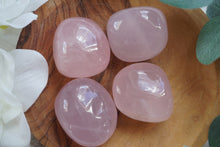 Load image into Gallery viewer, Rose Quartz Cuddle