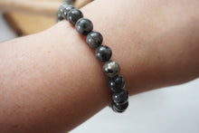 Load image into Gallery viewer, Larvakite Bracelet