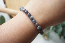 Load image into Gallery viewer, iolite Bracelet