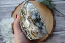Load image into Gallery viewer, Bubble Ocean Jasper Statement FreeForm