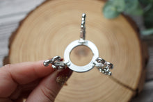 Load image into Gallery viewer, Silver Metal Sphere Holder