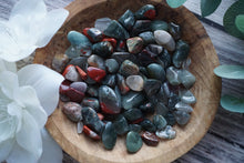 Load image into Gallery viewer, Bloodstone Chips (50g)