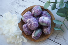 Load image into Gallery viewer, Charoite Cuddle