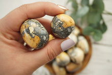 Load image into Gallery viewer, Maligano Jasper Cuddle