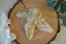 Load image into Gallery viewer, Golden Healer Cloud GuaSha