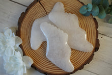 Load image into Gallery viewer, Clear Quartz Wing Comb GuaSha