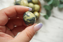 Load image into Gallery viewer, Serpentine Tumble