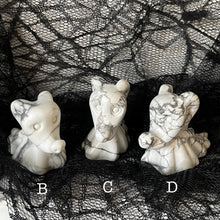 Load image into Gallery viewer, AKindHalloween: Howlite Zero
