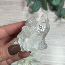 Load image into Gallery viewer, Cluster: Zeca De Sousa Clear Quartz d