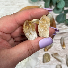 Load image into Gallery viewer, (Heated) Citrine Dragon tooth ∼50g