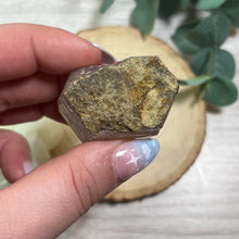 Load image into Gallery viewer, Enhydro Raw Specimen: Vera Cruz Amethyst Z