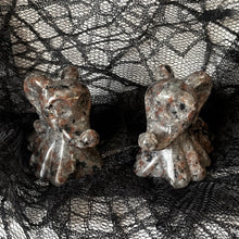 Load image into Gallery viewer, AKindHalloween: Yooperlite Zero