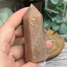 Load image into Gallery viewer, Peach Moonstone with sunstone Tower "G"