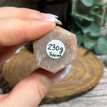 Load image into Gallery viewer, Peach Moonstone with sunstone Tower "G"