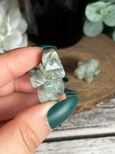 Load image into Gallery viewer, Mini Labradorite Elephant