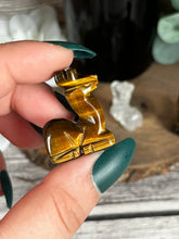 Load image into Gallery viewer, Mini Camel