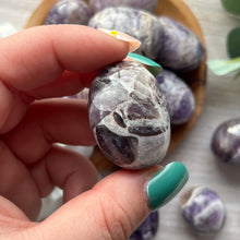 Load image into Gallery viewer, Chevron Amethyst Cuddle