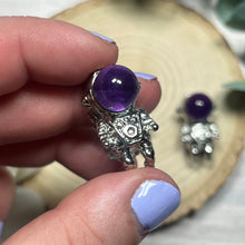 Load image into Gallery viewer, Amethyst Metal Astronaut Pendant