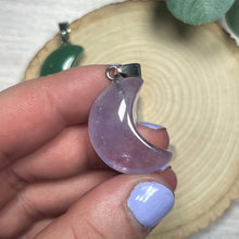 Load image into Gallery viewer, Moon Pendant