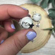 Load image into Gallery viewer, Howlite Planet Pendant