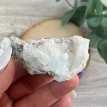 Load image into Gallery viewer, Raw Specimen: Spirit Flower Geode N