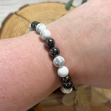 Load image into Gallery viewer, Howlite-Hematite Compliments Bracelet