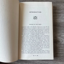 Load image into Gallery viewer, Jasmine's Chiffonjé: Sventy-eight degrees of wisdom
