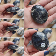 Load image into Gallery viewer, Iolite Sunstone (Cordierite) Palmstone