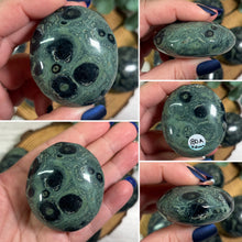 Load image into Gallery viewer, Kambaba Jasper Palmstone