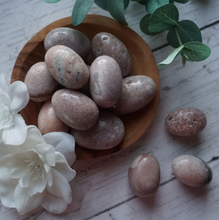 Load image into Gallery viewer, Pink Amethyst Cuddle