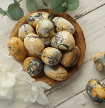 Load image into Gallery viewer, Maligano Jasper Cuddle