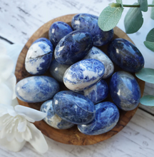 Load image into Gallery viewer, Sodalite Cuddle