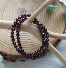 Load image into Gallery viewer, Garnet Bracelet