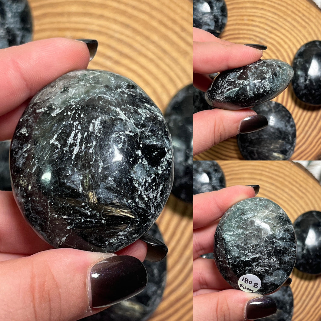 Astrophyllite Palmstone